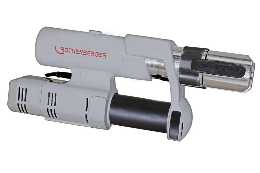 Rothenberger elektrohydraulische Fitting – Pressmaschine ROMAX AC ECO, Set mit Pressbacken Kontur "V"